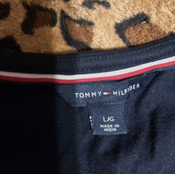 2/$20 Cute Tommy Hilfiger top... - Picture 3 of 3